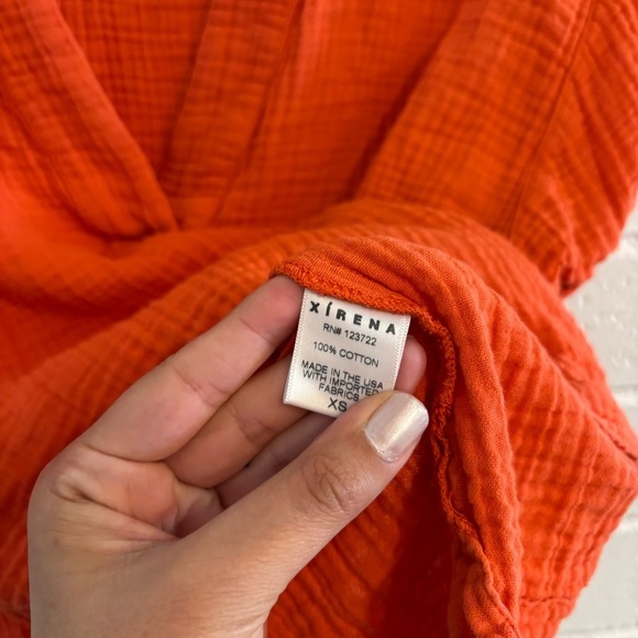 Xirena Avery top in orange - Picture 4 of 5